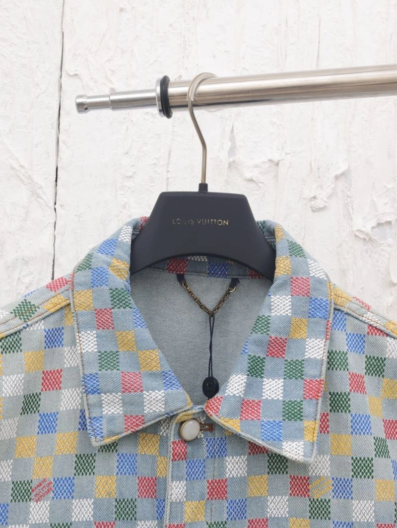 Durable Louis Vuitton Outwear 138633