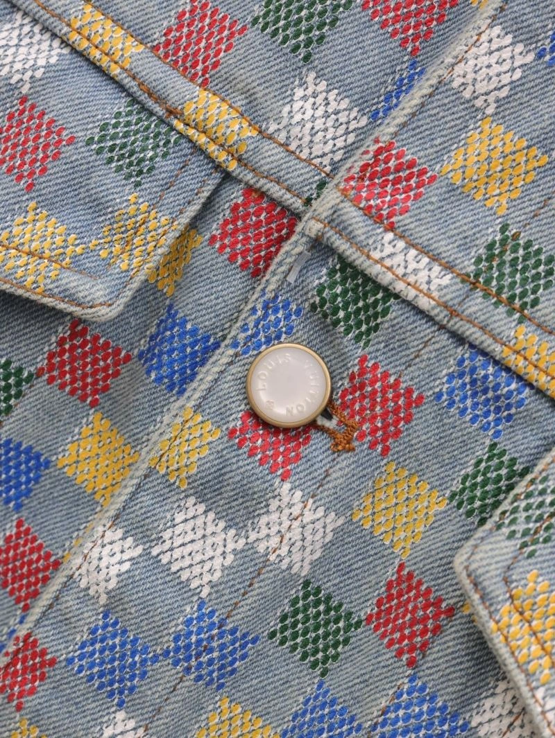 Durable Louis Vuitton Outwear 138633