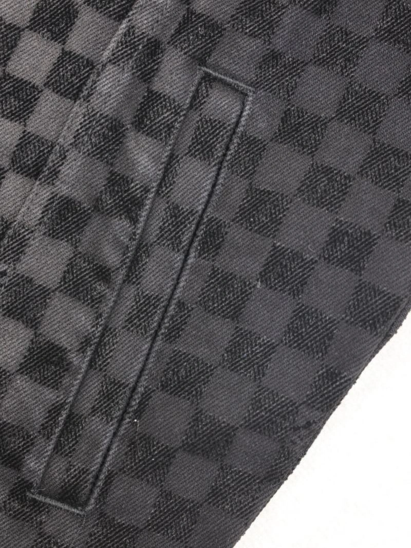 Louis Vuitton Outwear Practical 138631