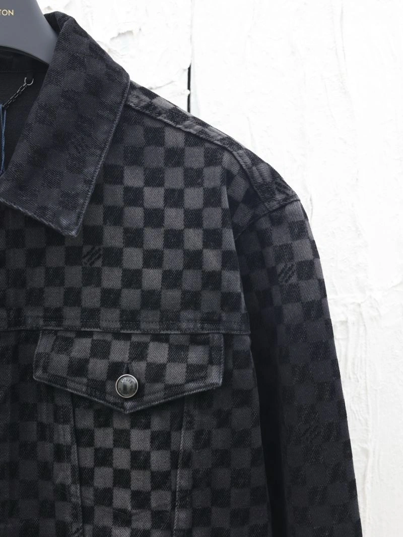 Louis Vuitton Outwear Practical 138631