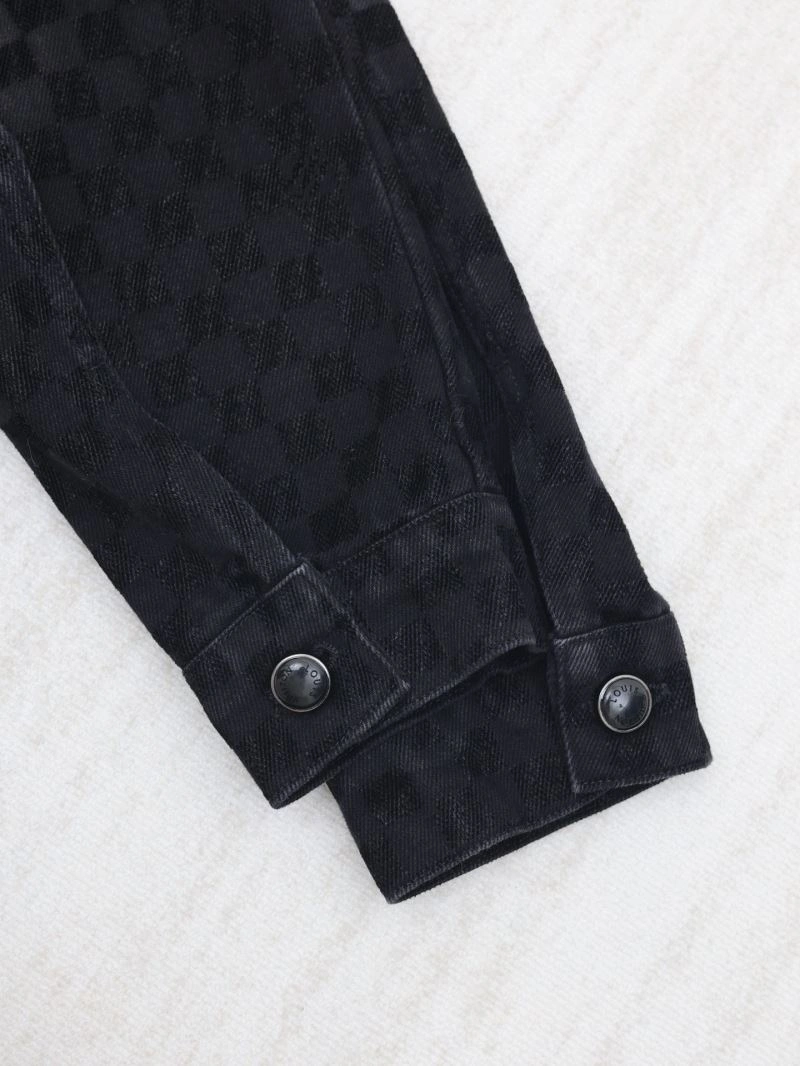 Louis Vuitton Outwear Practical 138631