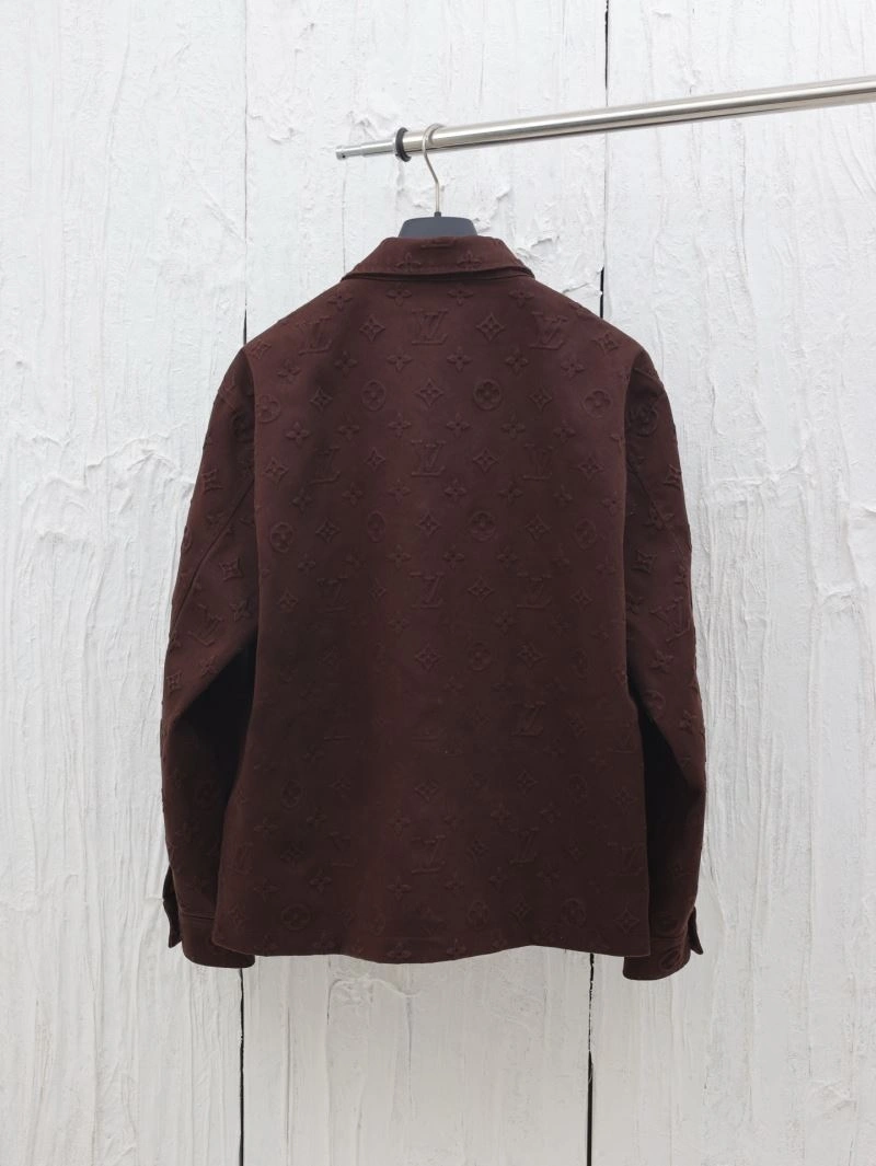 Effortless Louis Vuitton Outwear 138632
