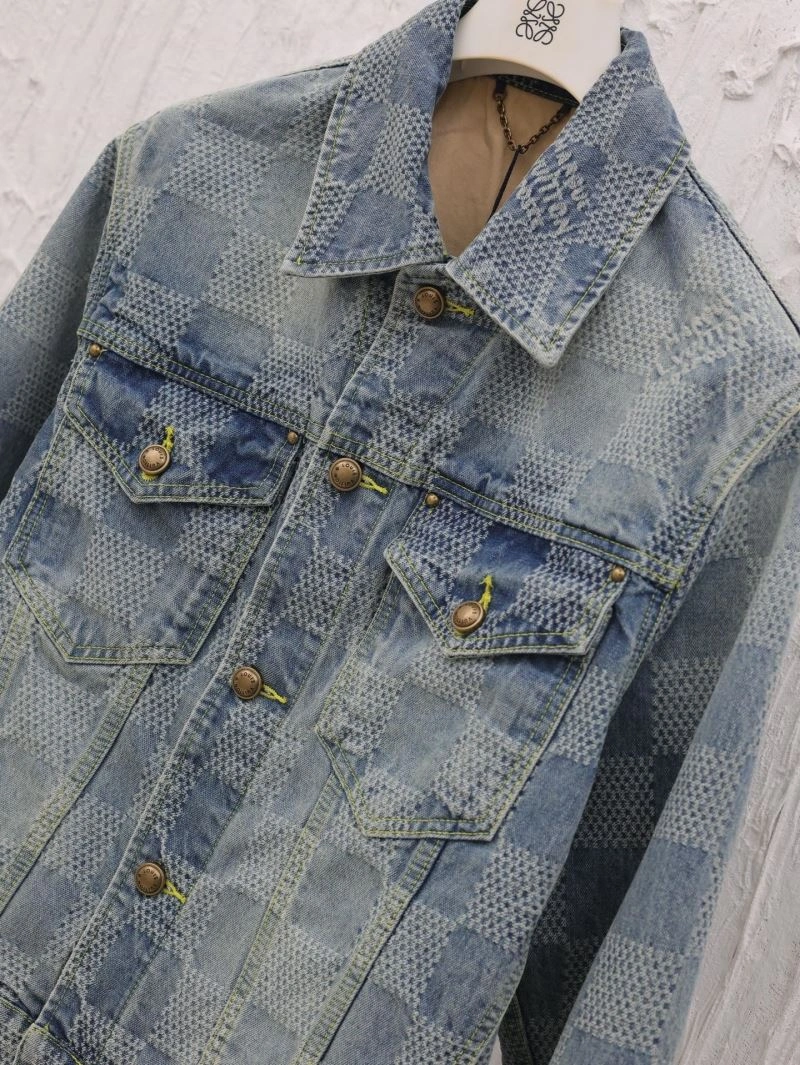 Youthful Louis Vuitton Outwear 138612