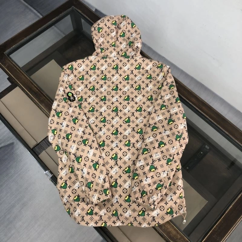 Seasonal Louis Vuitton Outwear 139114