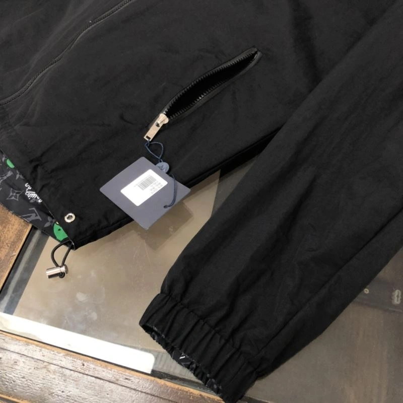 Minimalist Louis Vuitton Outwear 139111