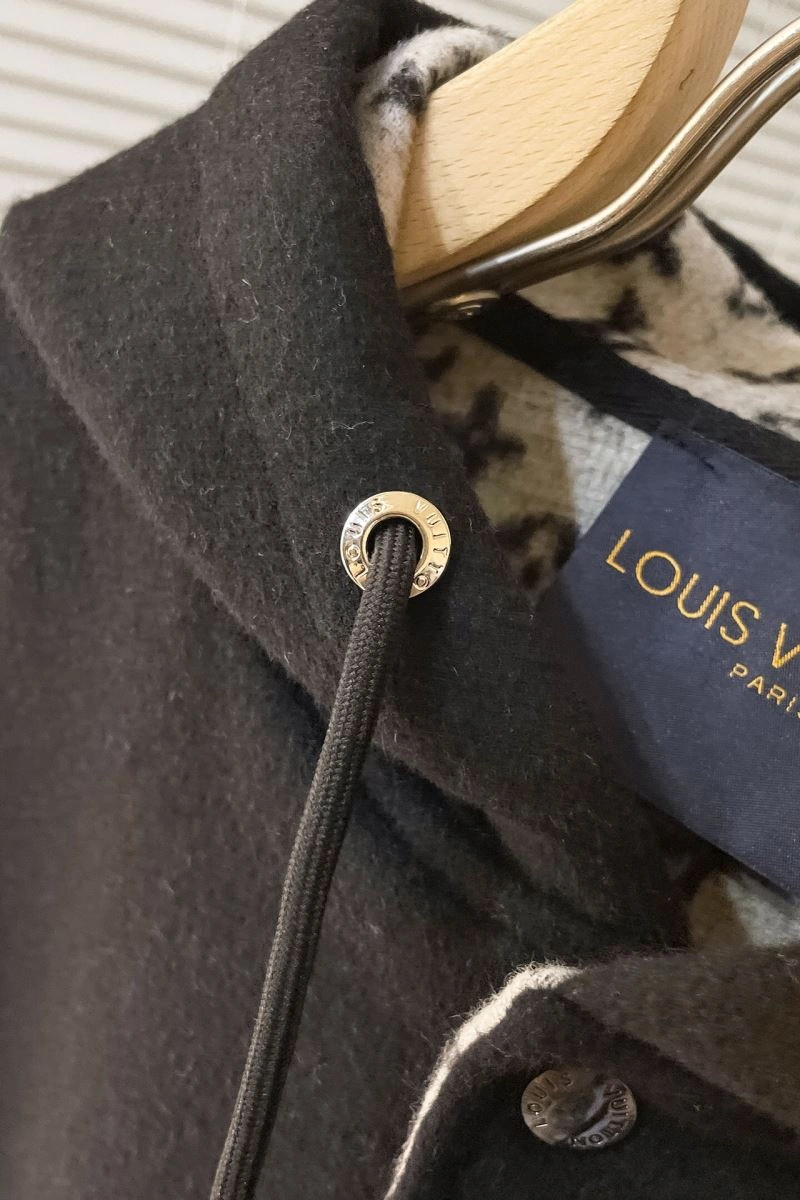 EasyCare Louis Vuitton Outwear 139102