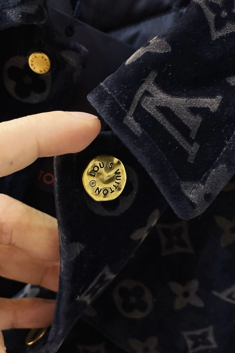Louis Vuitton Outwear TechFriendly 139099