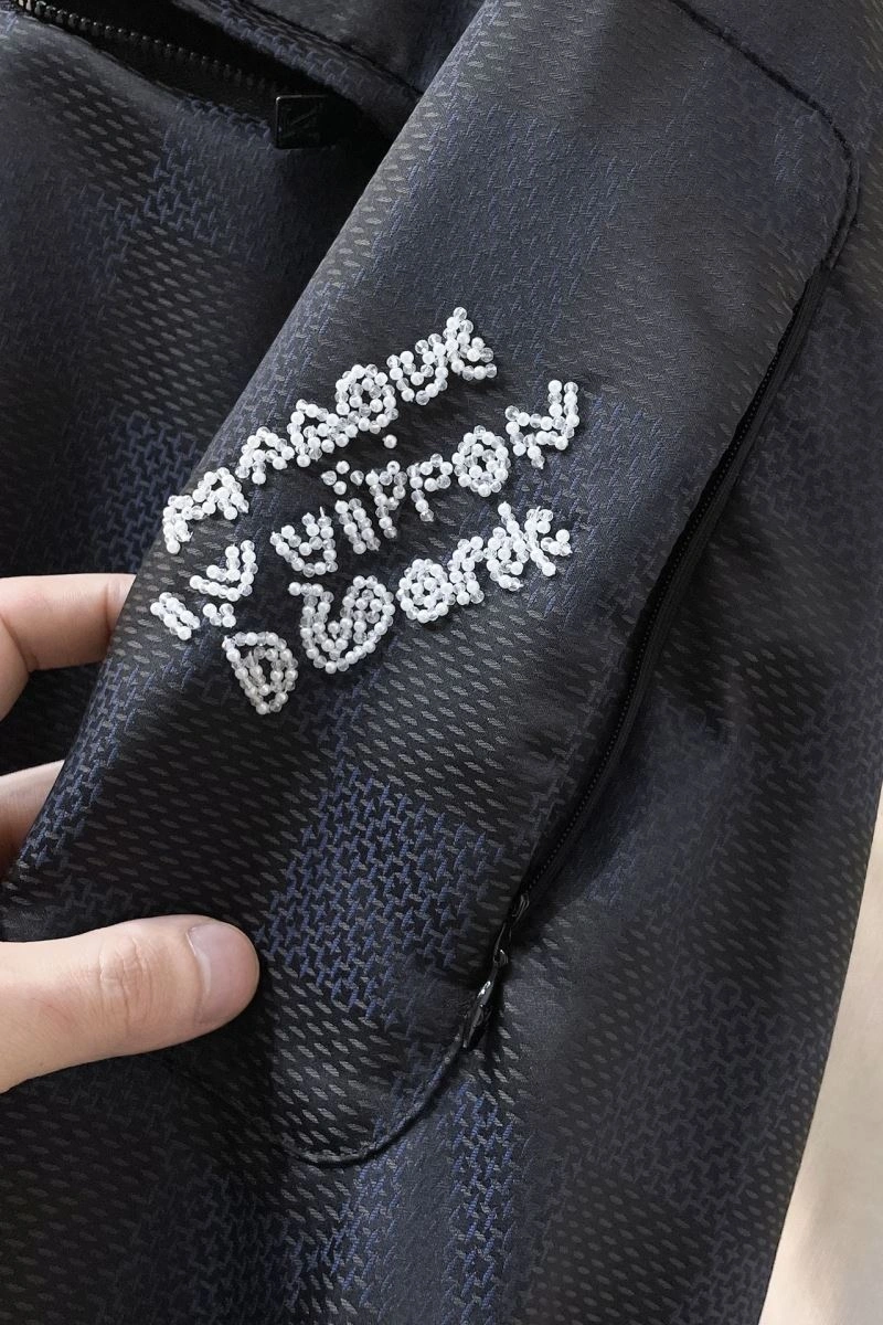 WrinkleFree Louis Vuitton Outwear 139091