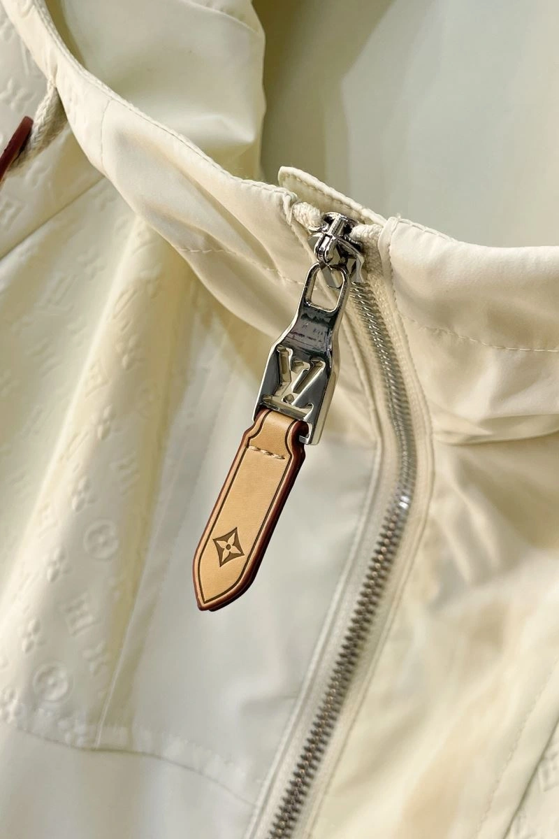 Louis Vuitton Outwear Soft 139075