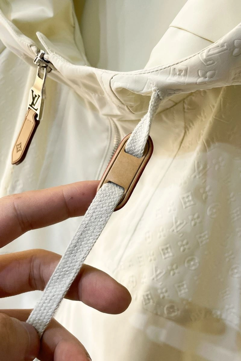 Louis Vuitton Outwear Soft 139075
