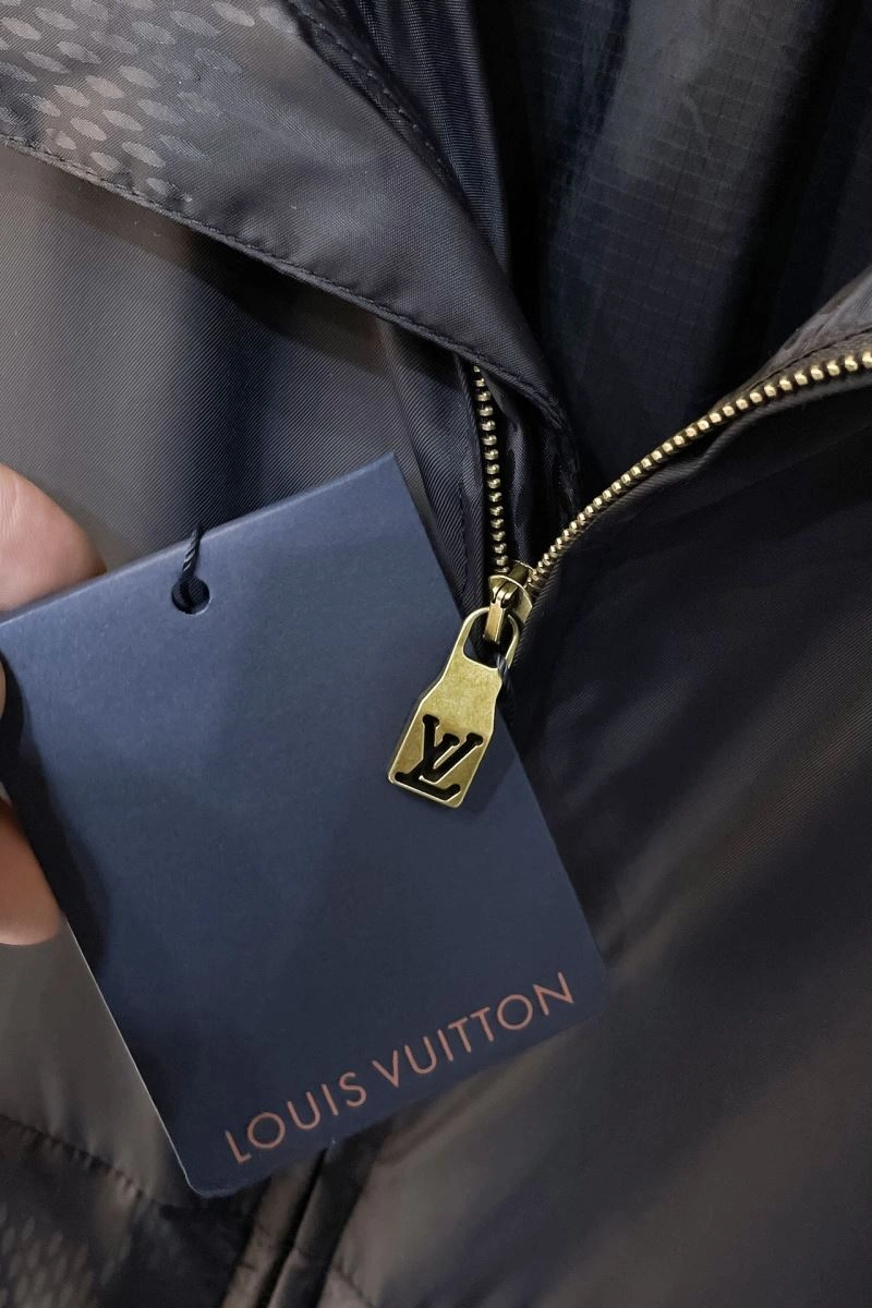 Louis Vuitton Outwear Effortless 139085