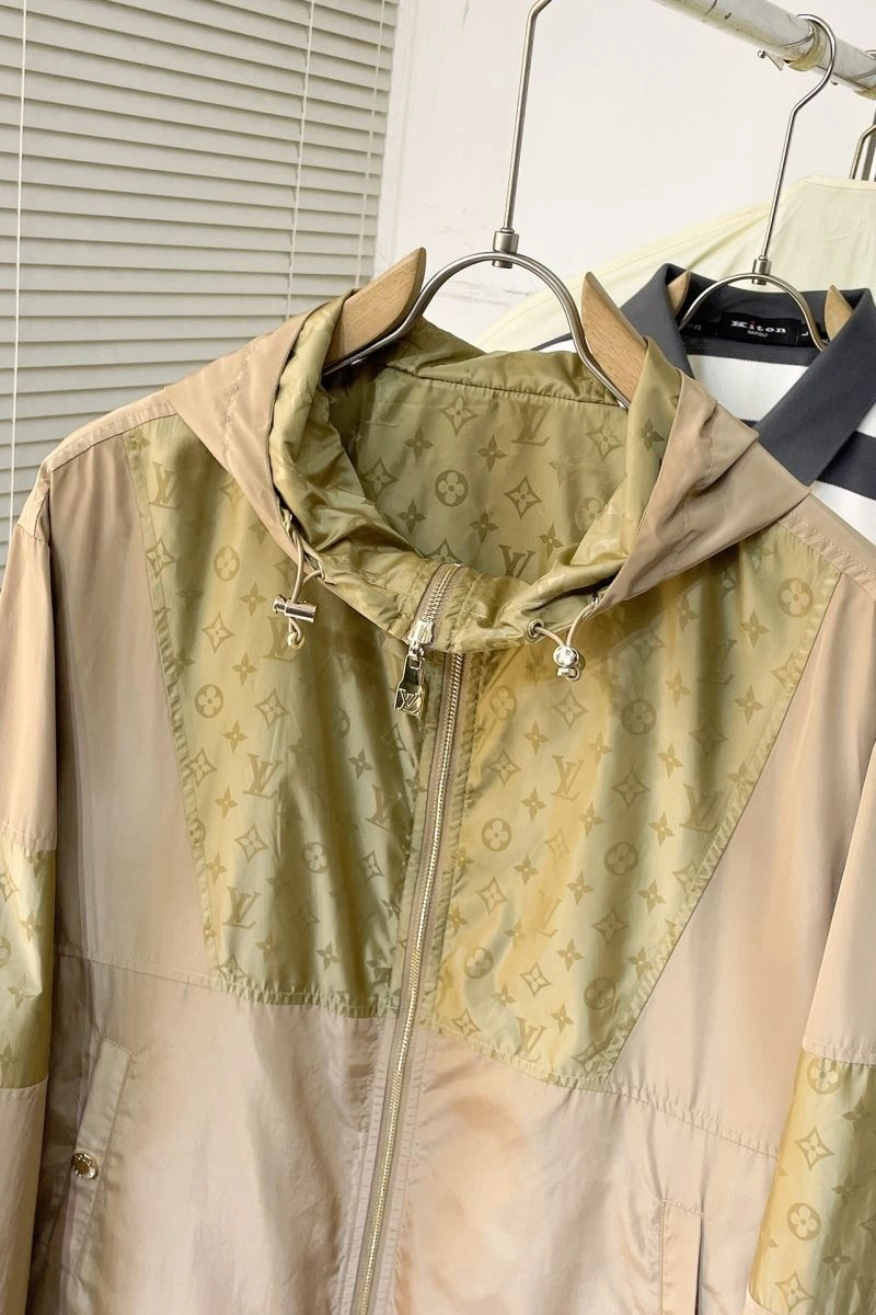 Louis Vuitton Outwear Upgraded 139079