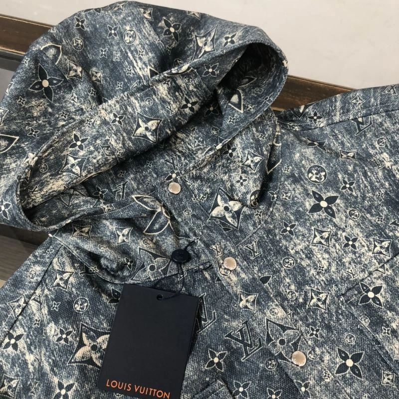 Louis Vuitton Outwear Cozy 139080
