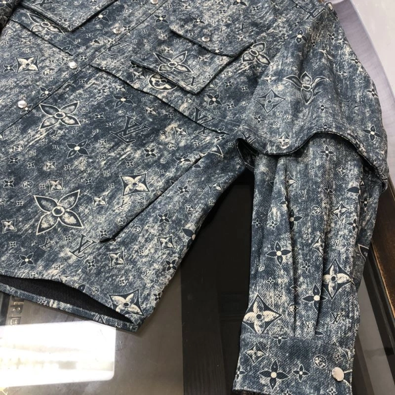Louis Vuitton Outwear Cozy 139080