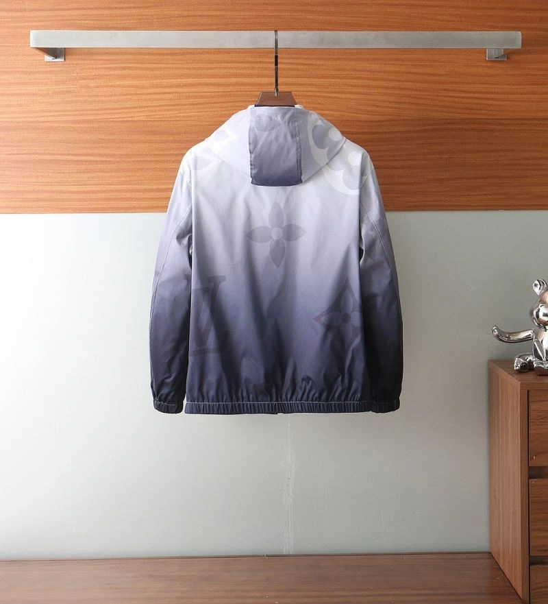 AllSeason Louis Vuitton Outwear 139078