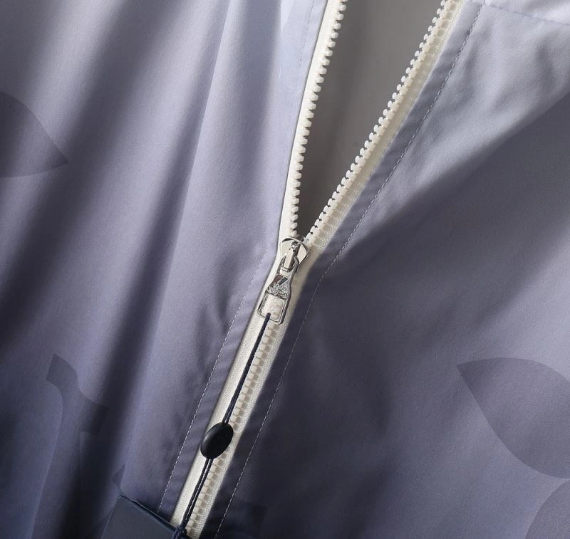 AllSeason Louis Vuitton Outwear 139078