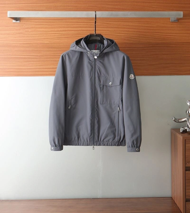 Premium Louis Vuitton Outwear 139076
