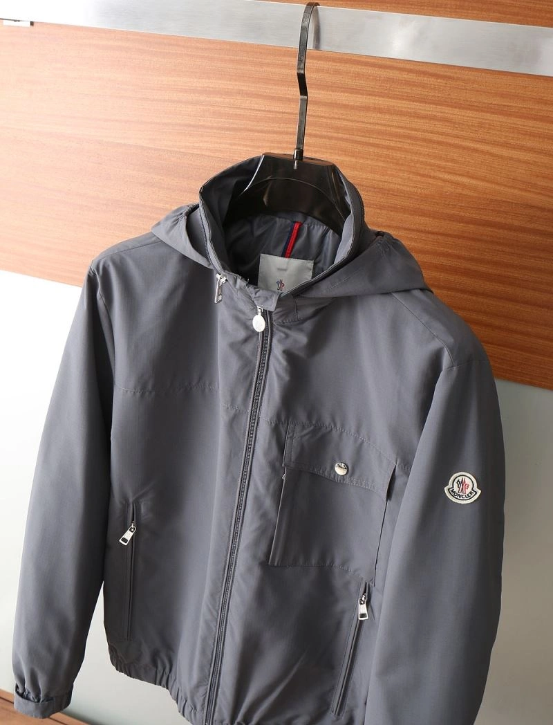 Premium Louis Vuitton Outwear 139076