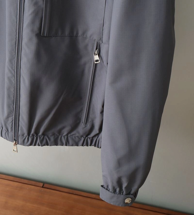 Premium Louis Vuitton Outwear 139076