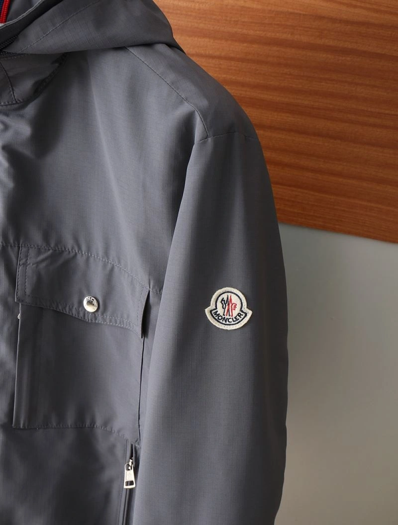 Premium Louis Vuitton Outwear 139076
