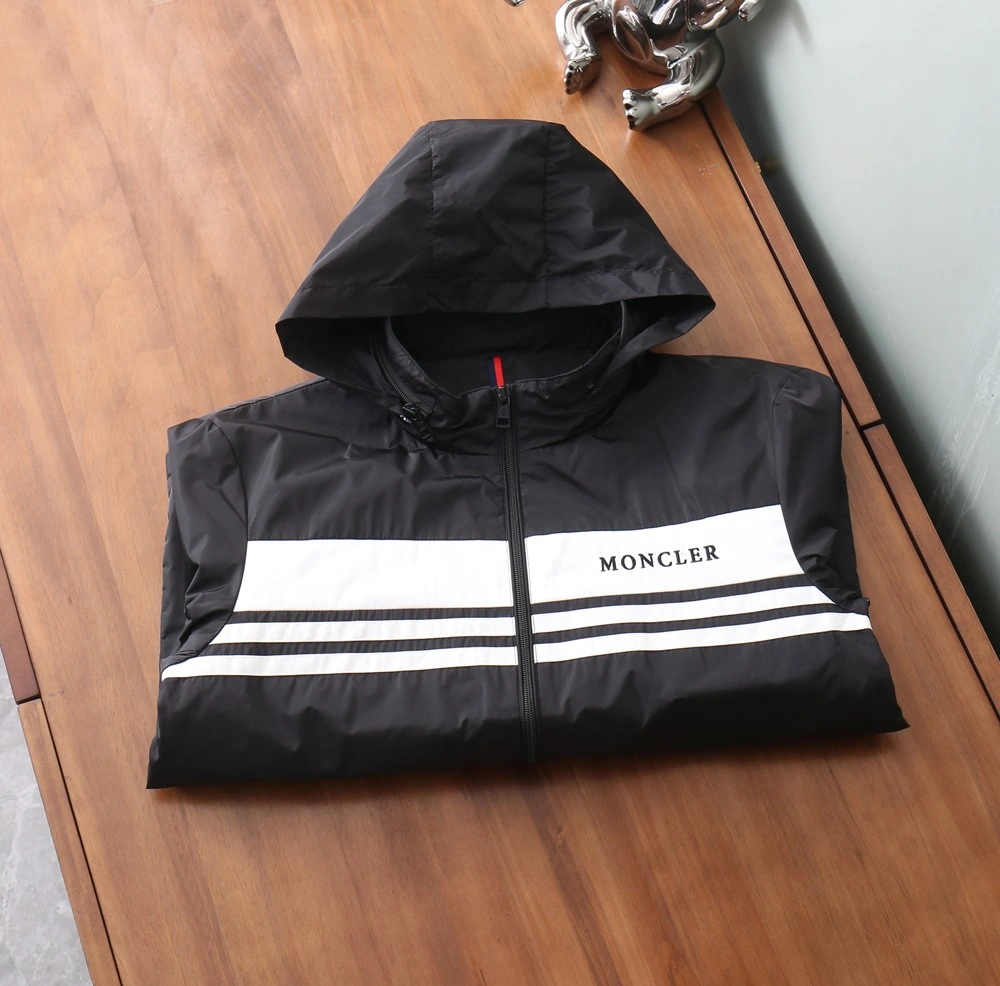 Versatile Louis Vuitton Outwear 139081