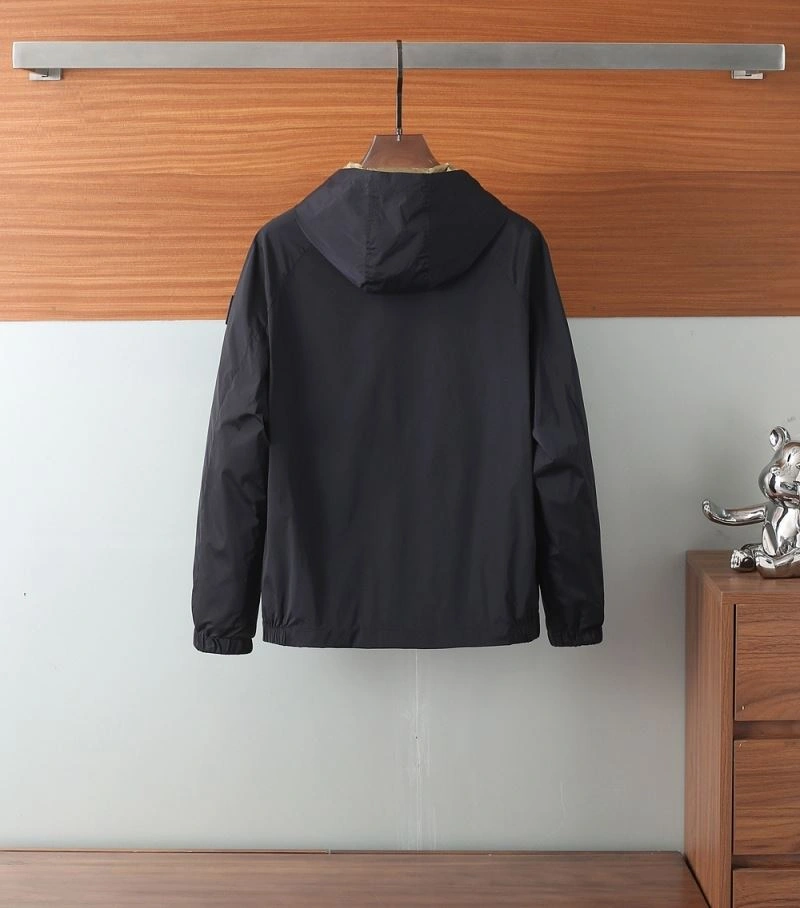 TechFriendly Louis Vuitton Outwear 139041