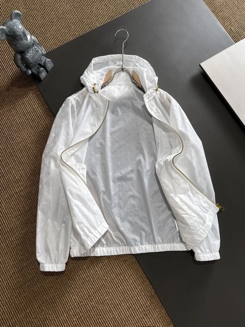 Louis Vuitton Outwear EyeCatching 137779