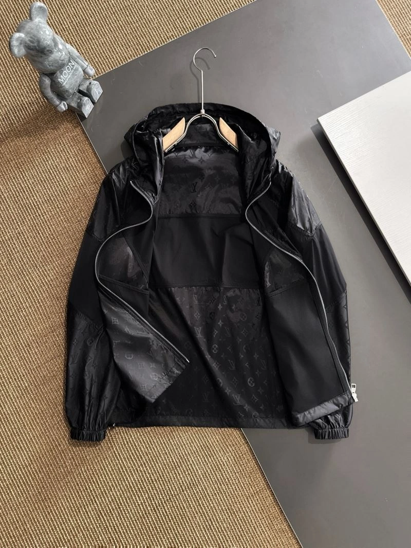 Louis Vuitton Outwear ModernLook 137778