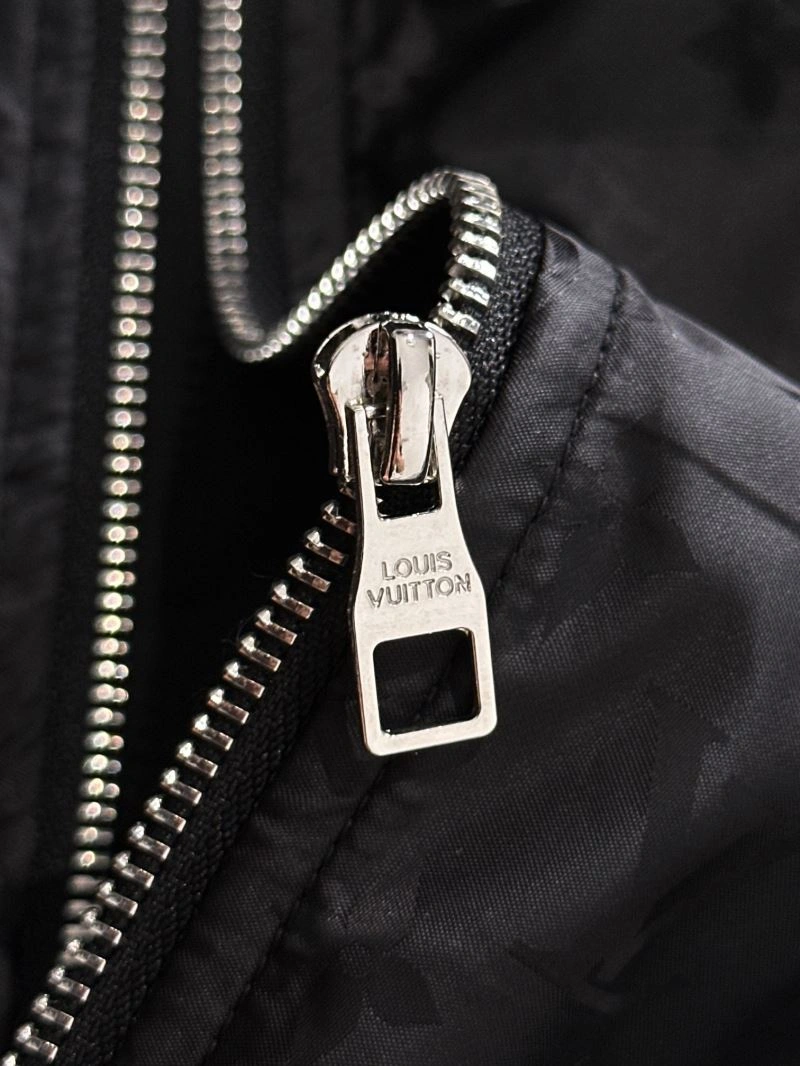 Louis Vuitton Outwear ModernLook 137778