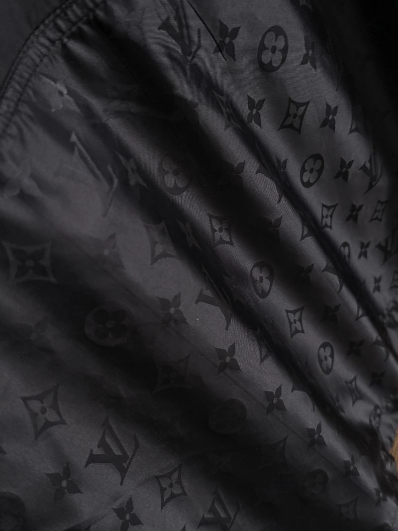 Louis Vuitton Outwear ModernLook 137778