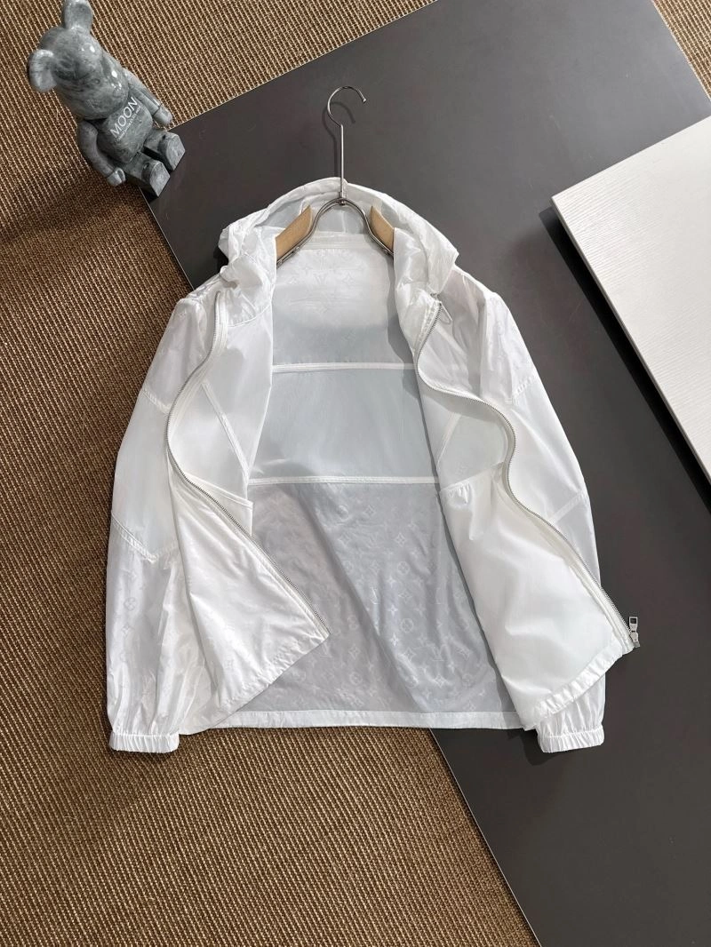 Louis Vuitton Outwear Vibrant 137775