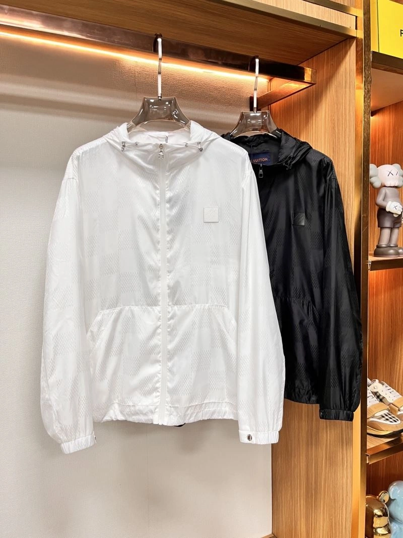 RelaxedFit Louis Vuitton Outwear 137780
