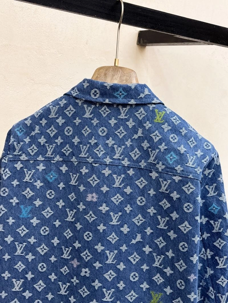 SmoothTexture Louis Vuitton Outwear 137764