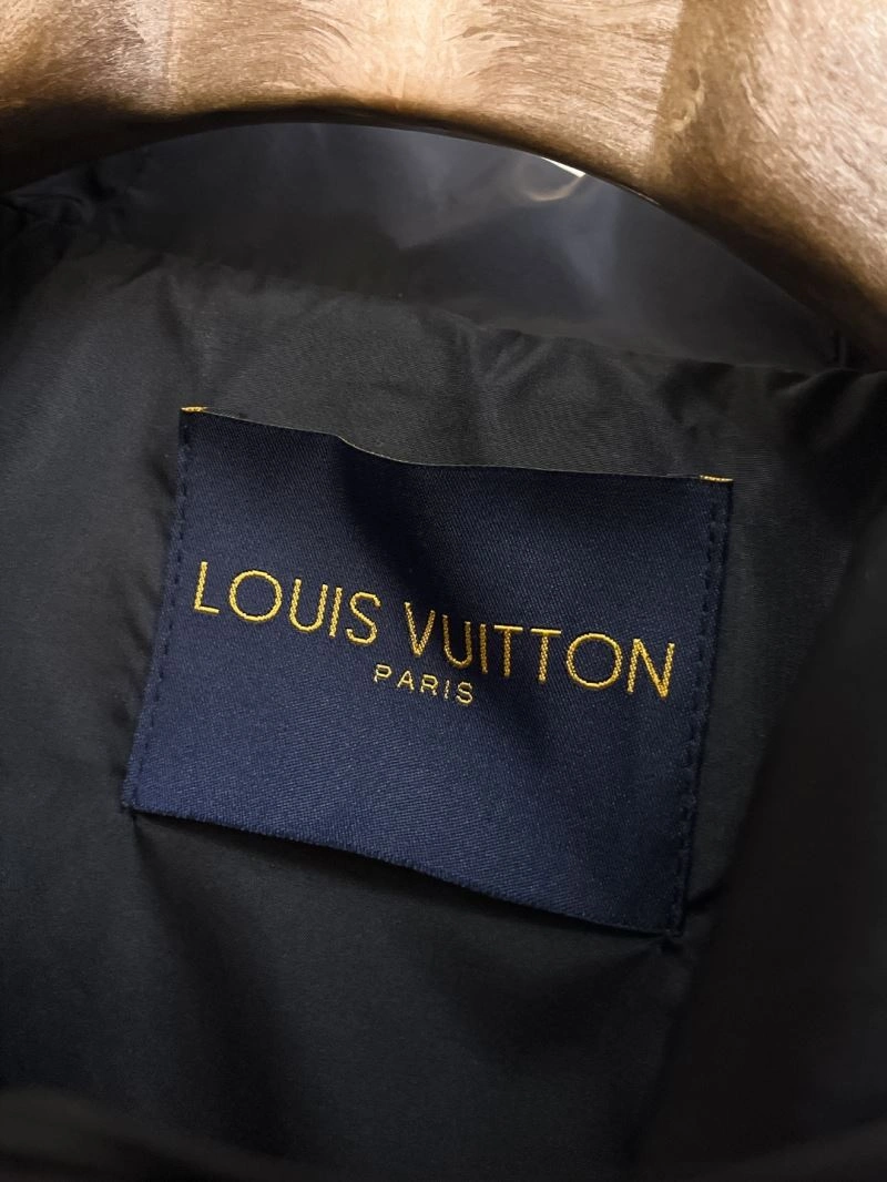 TopPick Louis Vuitton Outwear 137776