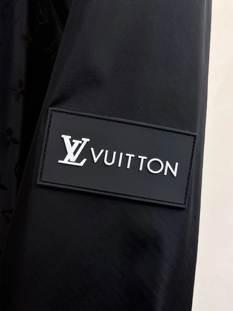 TopPick Louis Vuitton Outwear 137776