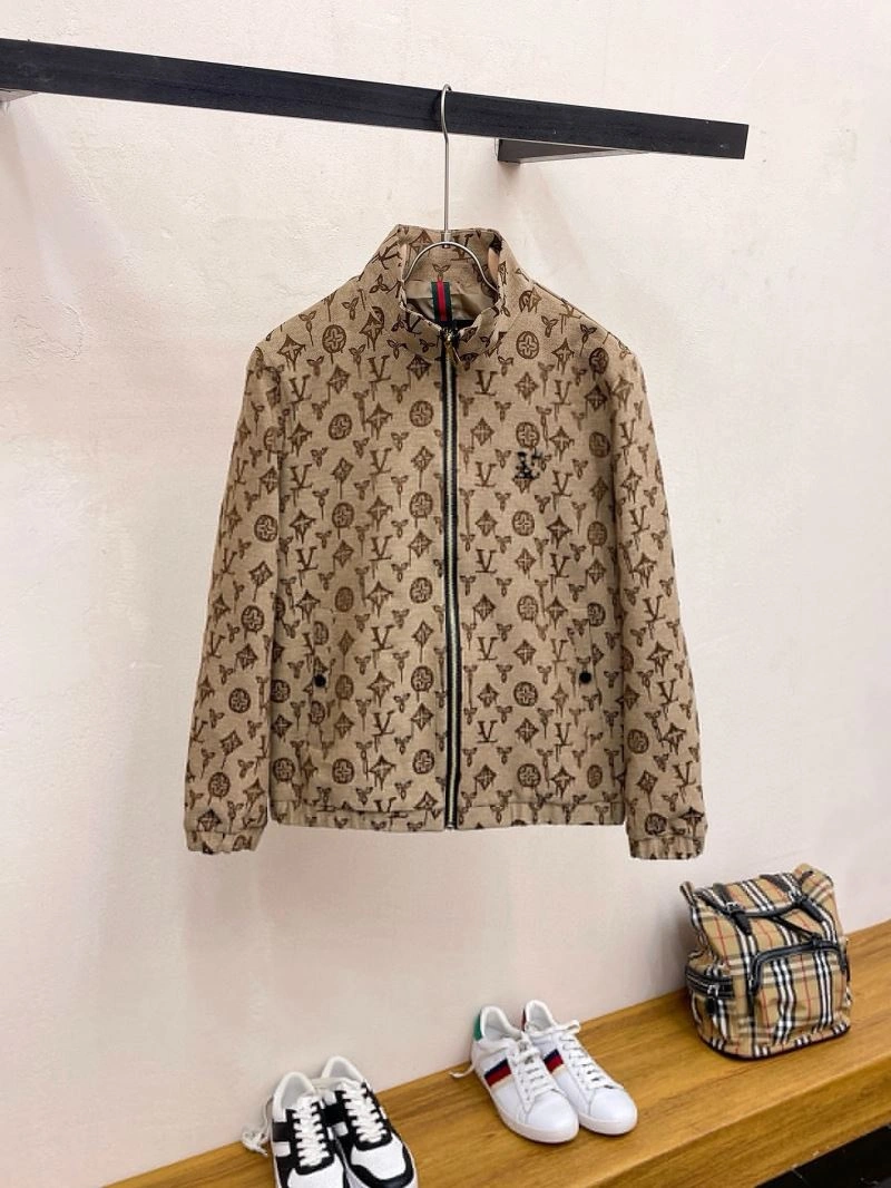 Colorful Louis Vuitton Outwear 137768