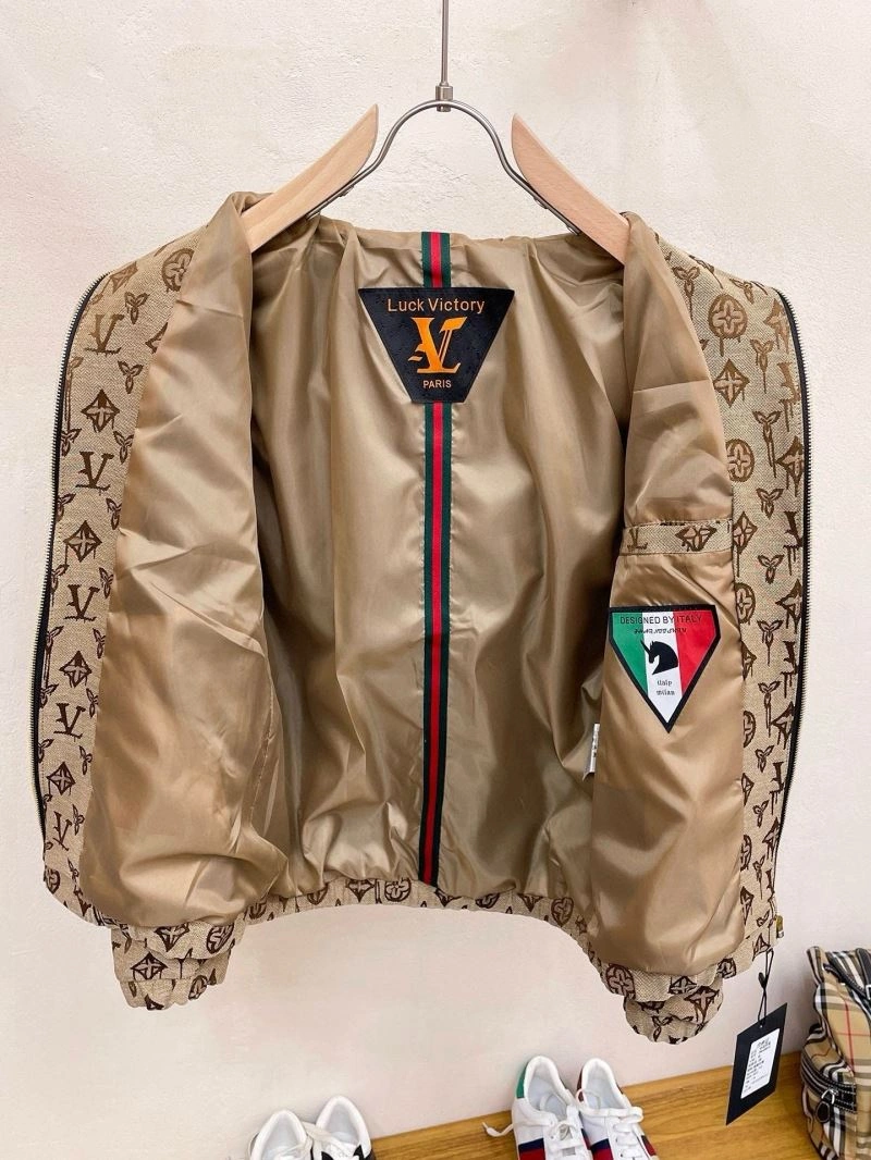 Colorful Louis Vuitton Outwear 137768