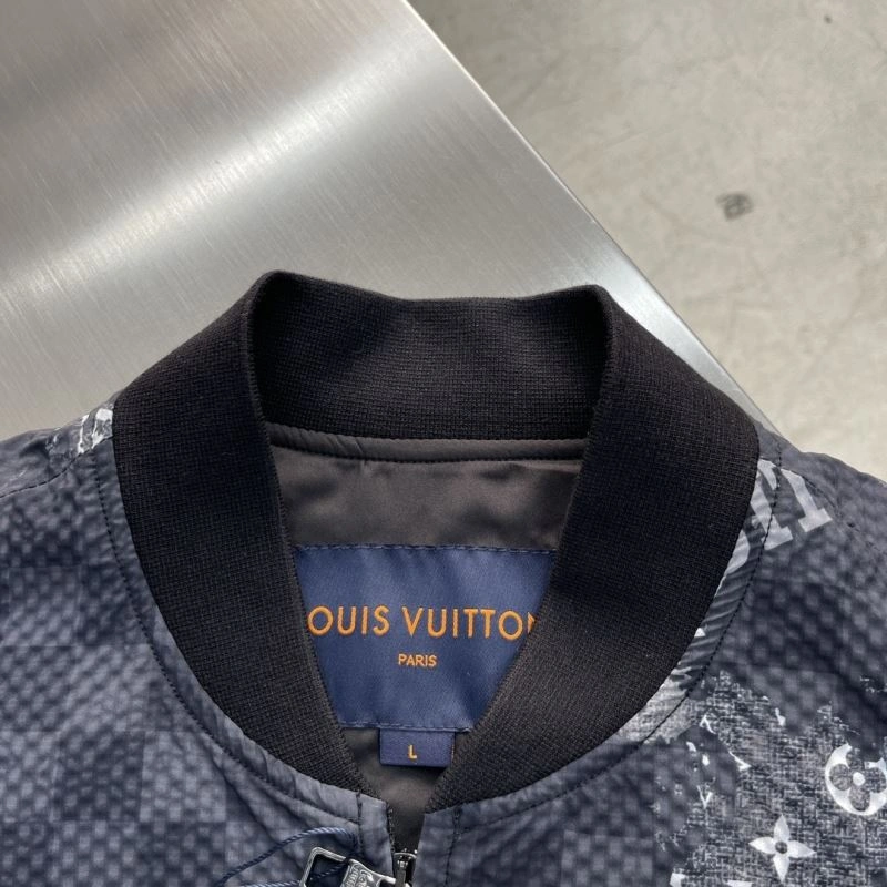Flexible Louis Vuitton Outwear 137757