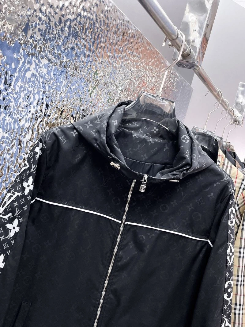 QuickDry Louis Vuitton Outwear 137767