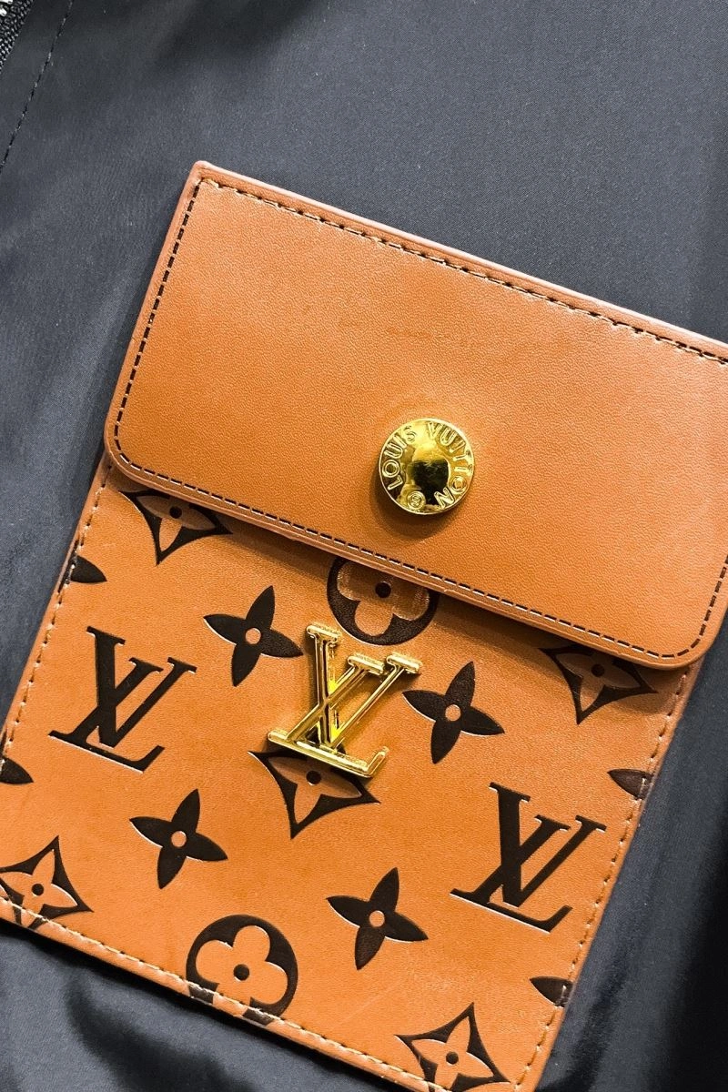 TimelessDesign Louis Vuitton Outwear 137754