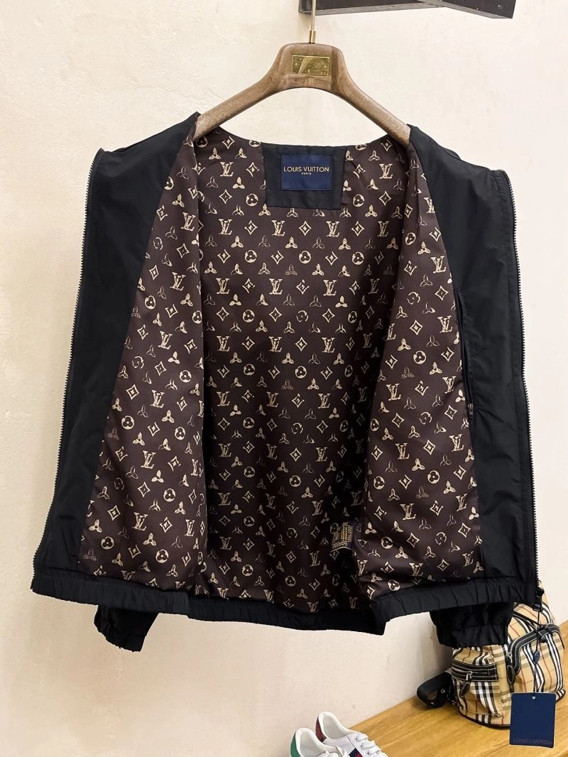 ModernLook Louis Vuitton Outwear 137750
