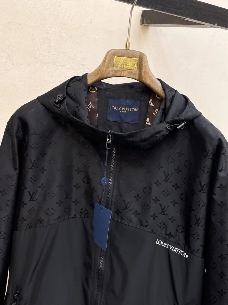 ModernLook Louis Vuitton Outwear 137750