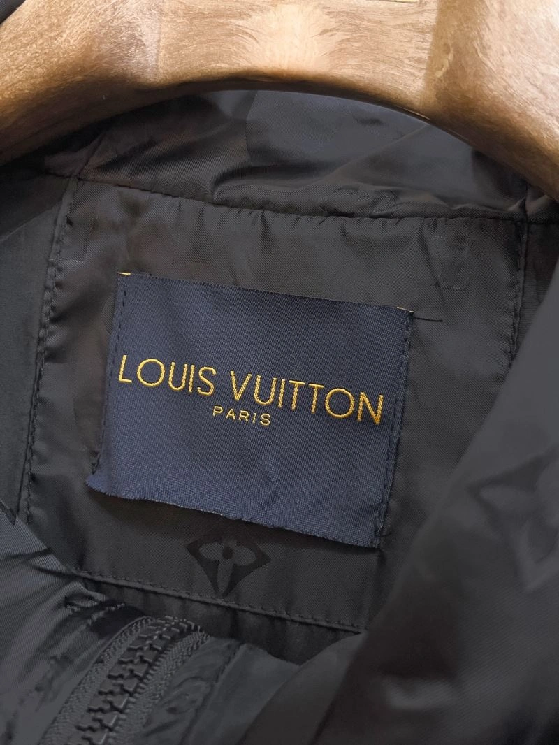 Louis Vuitton Outwear ModernLook 137746