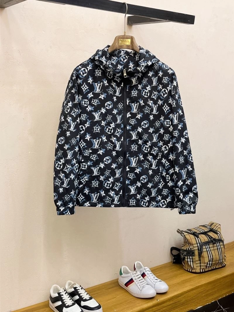 Louis Vuitton Outwear SmoothTexture 137741