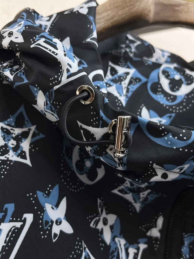 Louis Vuitton Outwear SmoothTexture 137741