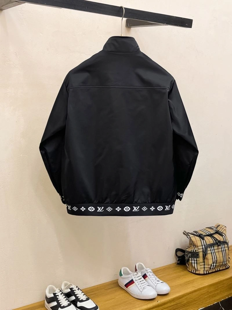 Youthful Louis Vuitton Outwear 137744