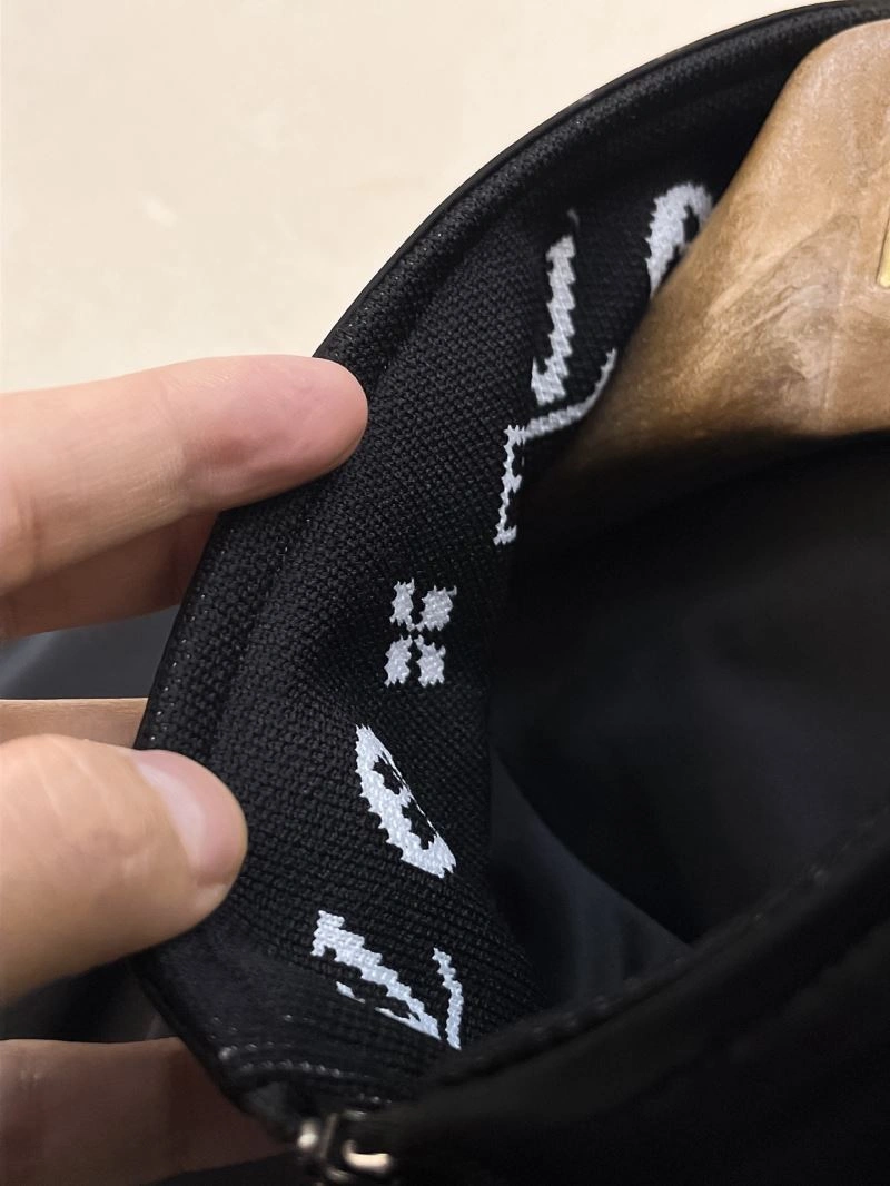 Youthful Louis Vuitton Outwear 137744
