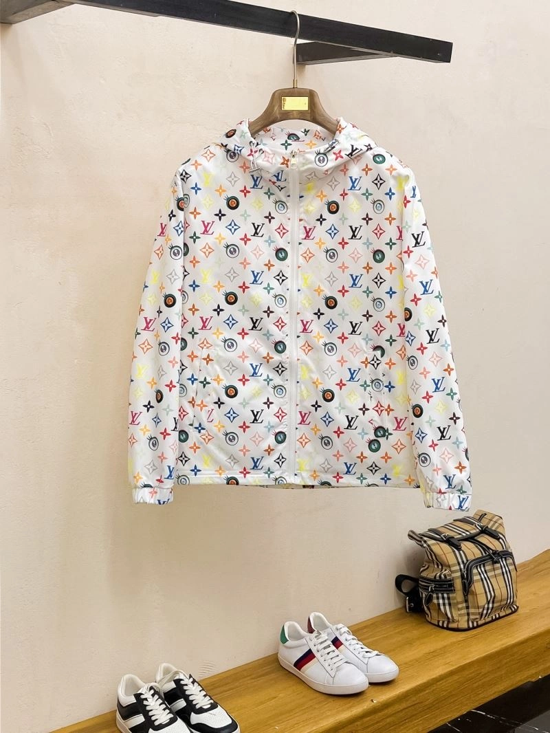 TimelessDesign Louis Vuitton Outwear 137772