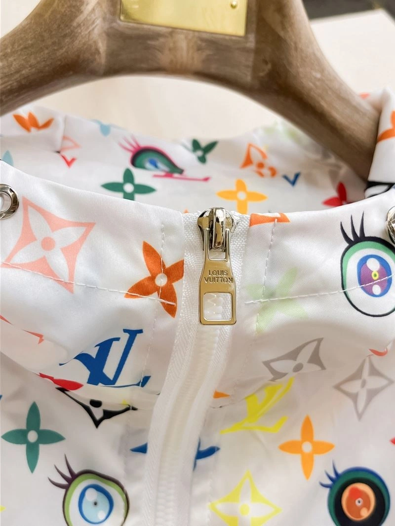 TimelessDesign Louis Vuitton Outwear 137772