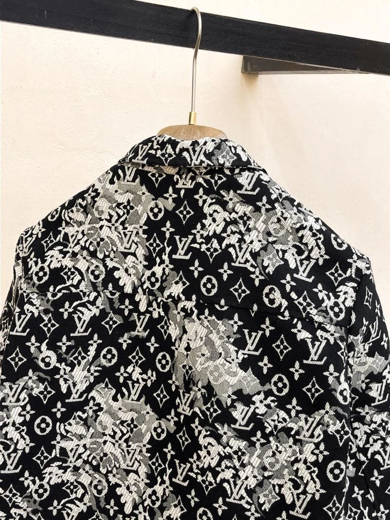 Louis Vuitton Outwear Lightweight 137740